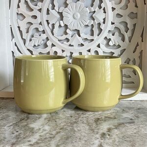 Crate & Barrel Set Of 2 Harris Mugs in Ochre